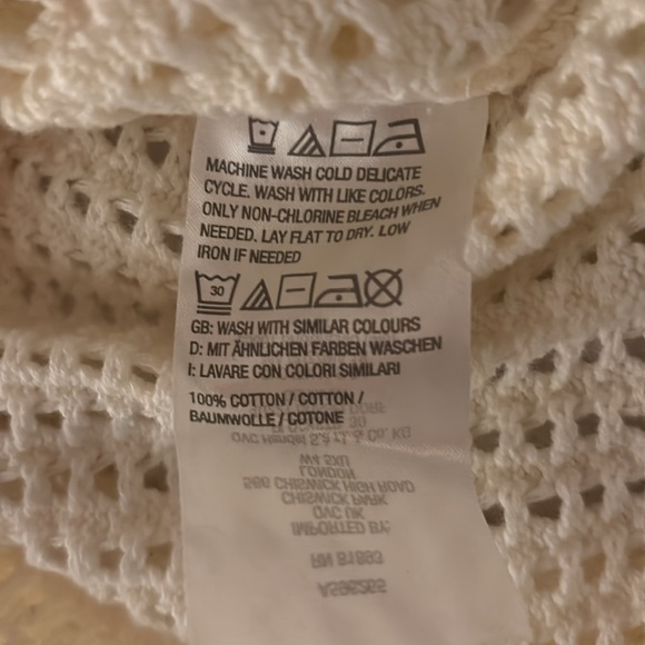 Joan Rivers Flag Sweater - Picture 6 of 10